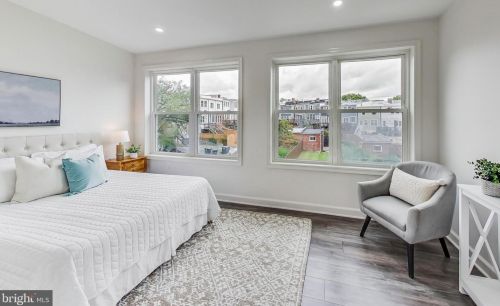 5619 2nd Pl, Washington DC  20011-2201 exterior