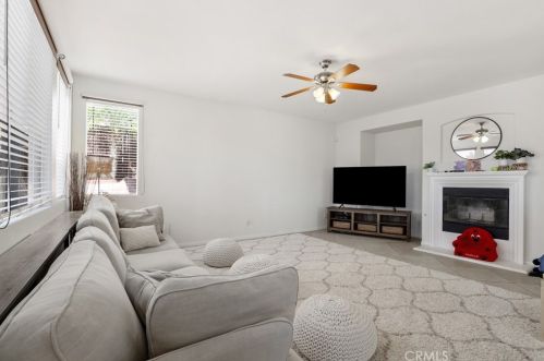 35265 El Diamante Dr, Wildomar CA  92595-7860 exterior
