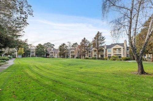 220 Amesport Lndg, Princeton By The Sea CA  94019-1969 exterior