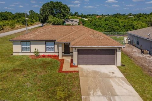 1004 Anita Ave, Lehigh Acres, FL 33976-3101