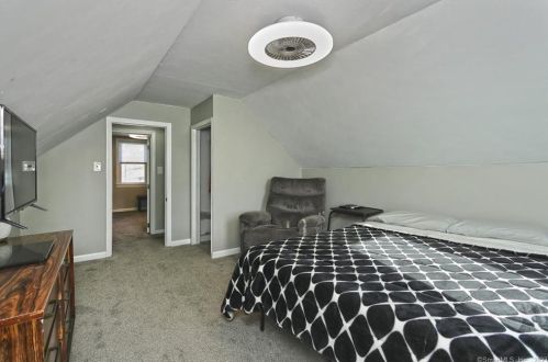 70 Mills Ave, Milford CT  06460-7445 exterior