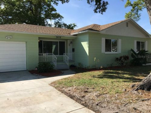 2416 51st St, Saint Petersburg, FL 33710-3541