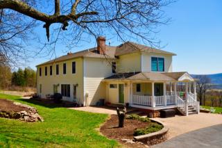 366 Hylbert Rd, Boalsburg, PA 16827-1728