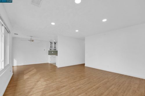 1570 London Cir, Benicia CA  94510-1339 exterior