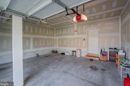 2054 Canyon Creek Rd, Gilbertsville PA  19525-7000 exterior