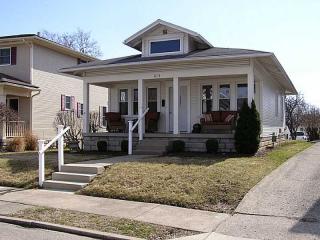 613 Cherry St, Piqua, OH 45356-1423
