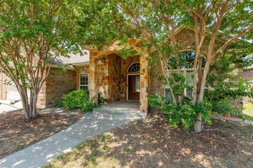 1744 Bull Elk Dr, Stephenville, TX 76401-6058