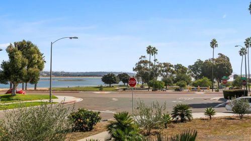 3800 Kendall St, San Diego, CA 92109-6503