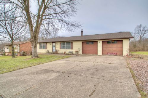 5 Bryan Ln, Grants Lick, KY 41001-9570