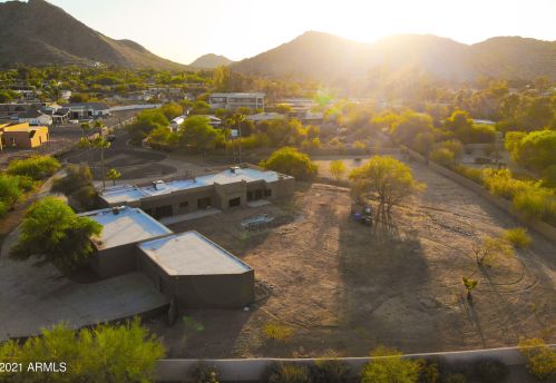 4844 Tomahawk Trl, Scottsdale AZ  85253-2000 exterior