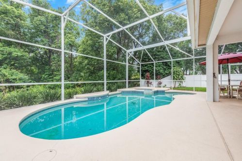 13969 Bluewater Cir, Orlando, FL 32828-8324