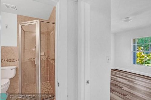 1605 58 Ave, Hollywood FL 33021-3831 exterior