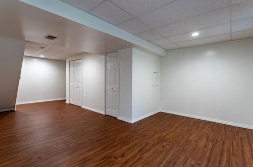 1003 Deveron Ct, Jeannette PA  15644-1056 exterior