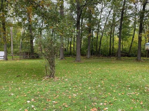 27 Wildwood Dr, New Hamburg NY  12590-2037 exterior