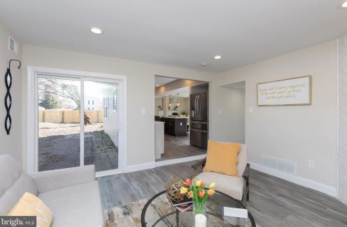 125 Applewood Dr, Auburn NJ 08085-1559 exterior