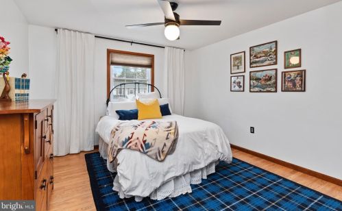 63 Fairway Dr, Camp Hill PA  17011-2065 exterior