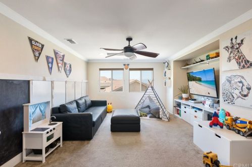 34200 Nandina Ct, Lake Elsinore CA  92532-2954 exterior