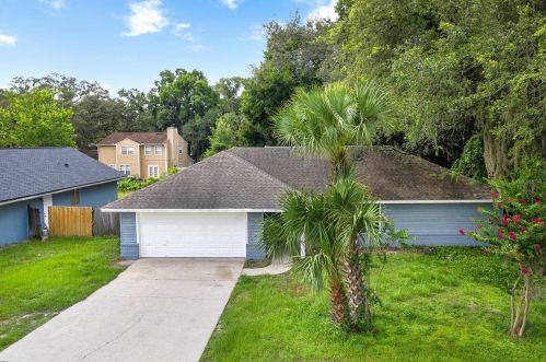 4454 Point Look Out Rd, Orlando, FL 32808-1763