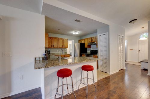 1011 Alexandria Ave, Fort Pierce FL 34953-3401 exterior