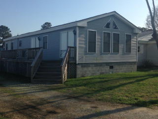 512 Marine Dr, Dunnsville, VA 22454-2198