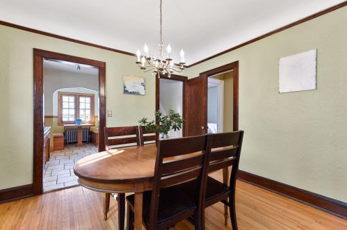 3543 James Ave, Minneapolis MN 55412-1637 exterior