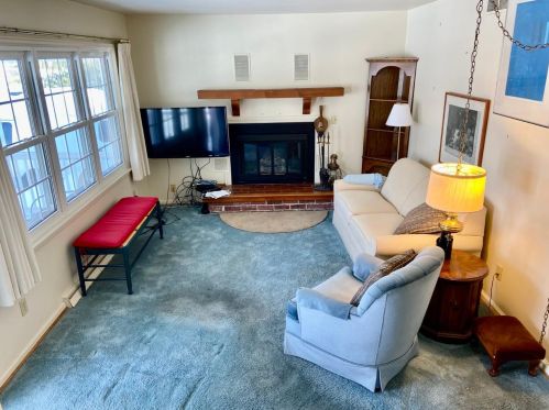 307 Chestnut St, Miami, OH 45056-2615