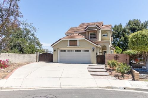 18063 Conestoga Ln, Chino Hills, CA 91709-3944