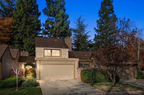 7045 Rancho Mirage Ct, Citrus Heights, CA 95621-4381