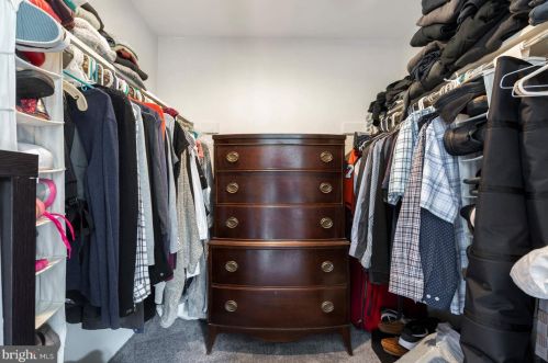 1009 Willow St, Southampton PA  18966-3435 exterior