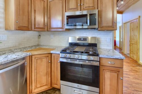 39667 Idylwild, Bass Lake CA  93604-9707 exterior