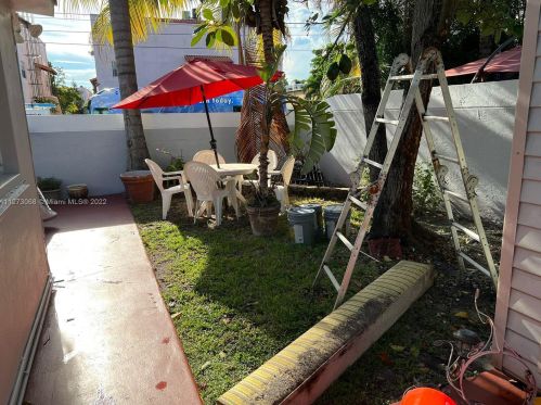 1191 53 St, Hialeah FL  33012-9005 exterior