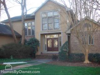 6610 Glenleaf Ct, Charlotte, NC 28270-6007