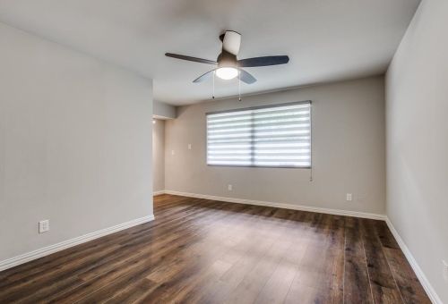 1001 Meadow View Cir, Richardson TX  75080-2932 exterior