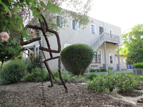 113 6th St, Santa Rosa, CA 95401-6218