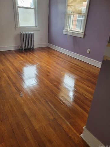 1006 241st St, Bronx NY  10466-1020 exterior