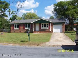 5318 Wichita Dr, Fayetteville NC  28303-3150 exterior