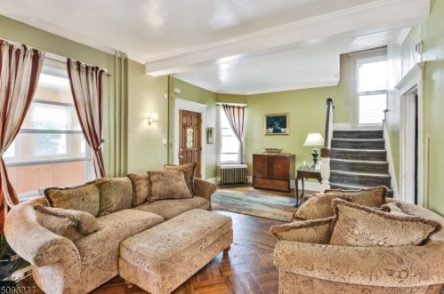 14 Stockton Pl, East Orange NJ  07017-5209 exterior