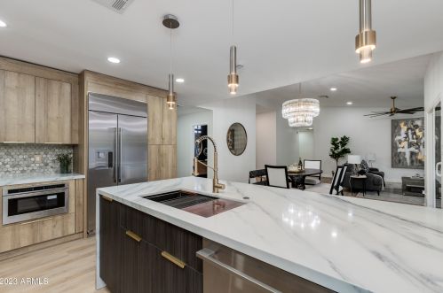 8702 San Daniel Dr, Scottsdale, AZ 85258-2604