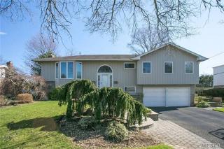 73 Orange Dr, Muttontown NY  11753-1529 exterior