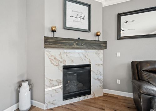 7018 Westminster Ct, Vacaville CA  95687-8254 exterior