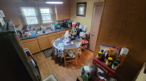 1223 Mineral St, Milwaukee, WI 53204-2133