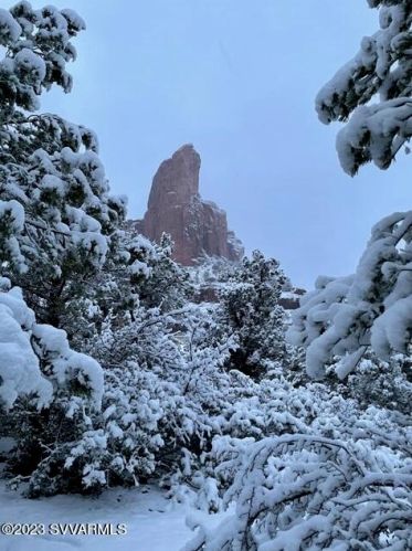 375 Shadow Rock Dr, Sedona AZ 86336-3451 exterior