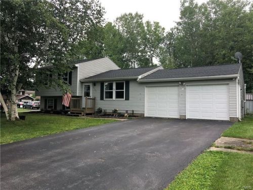 9529 Neva Ln, Brewerton, NY 13029-9713