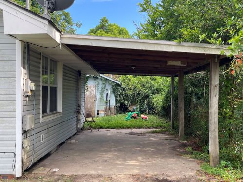 2303 Brainerd St, Pensacola, FL 32505-6711
