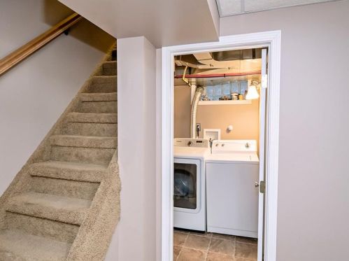 308 Beech St, Oakmont PA  15139-2104 exterior