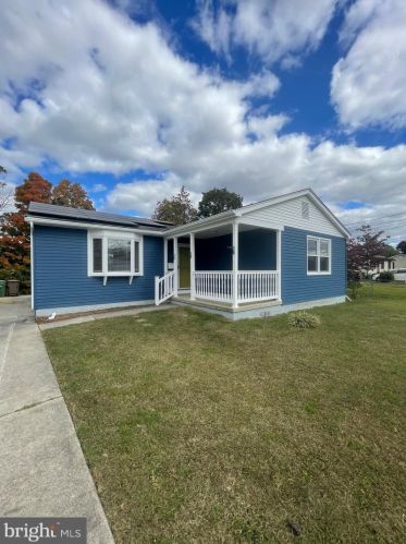 315 Broad St, Auburn, NJ 08085-1005