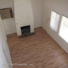 724 Santa Clara Pl, San Diego, CA 92109-7101