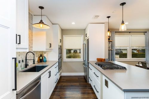 2429 Adams Ave, Orange CA  92867-6047 exterior