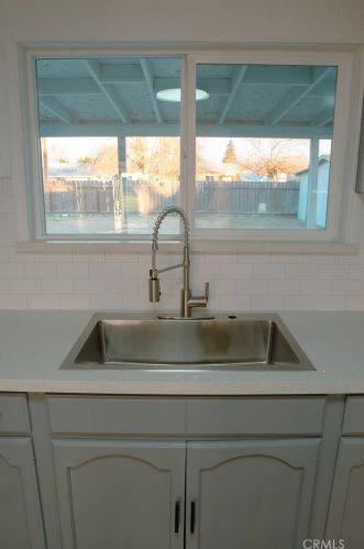 1521 7th St, Livingston CA  95334-1604 exterior