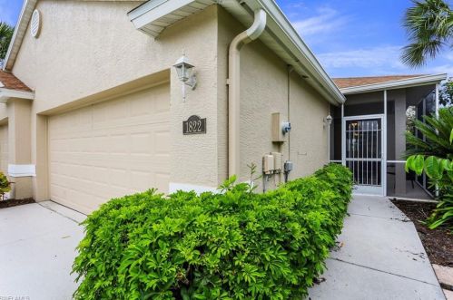 1822 Morning Sun Ln, Naples, FL 34119-3321